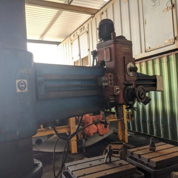 Humt Radial Arm Drill